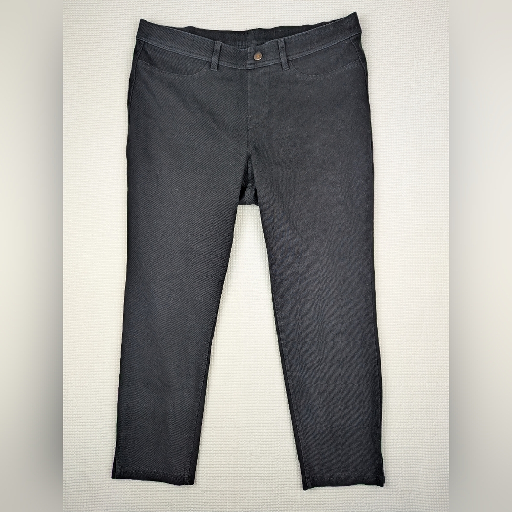 HUE Black Casual Comfortable Cropped Jeggings